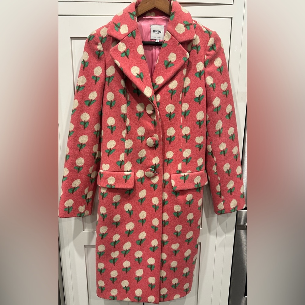 Moschino Pink Label Detail